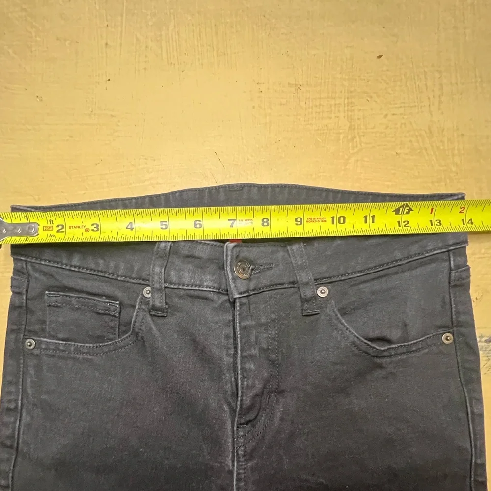 Uniqlo Mid Rise Boot Cut Jeans - Picture 9 of 12